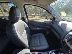 2024 Nissan Navara PRO-4X Warrior D23 MY24 4X4 Dual Range Black Star