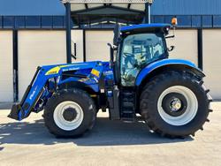 2021 New Holland T7.210