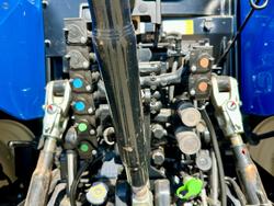 2021 New Holland T7.210