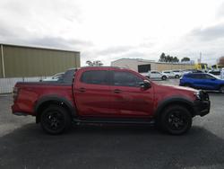 2024 Isuzu
D-MAX X-TERRAIN