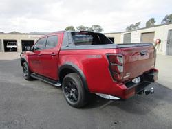 2024 Isuzu
D-MAX X-TERRAIN