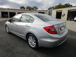 2012 Honda
Civic VTi-L