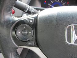 2012 Honda
Civic VTi-L