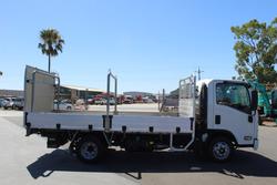 2017 Isuzu
NPR 45 155