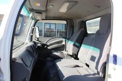 2014 Isuzu
Npr300
