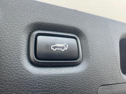 2020 Hyundai
Santa Fe Highlander