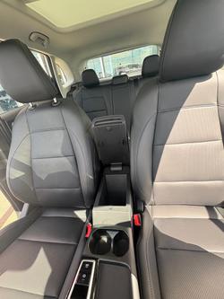 2024 MG
                ZS Essence Hybrid+