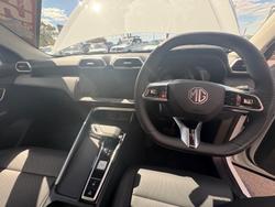 2024 MG
                ZS Essence Hybrid+