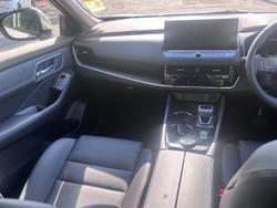 2024 Nissan
X-TRAIL Ti
