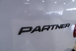 2024 Peugeot
Partner Pro