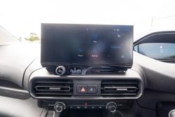 2024 Peugeot
                Partner Pro