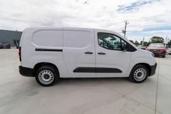 2024 Peugeot Partner Pro