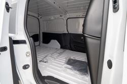 2024 Peugeot Partner Pro