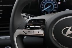 2024 Hyundai
                i30 Elite Hybrid