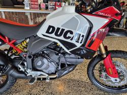 2025 Ducati
Desert X Rally