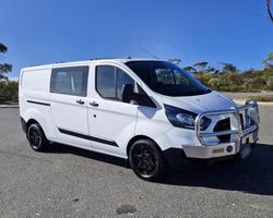2022 Ford
Transit Custom 340S