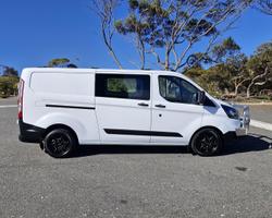 2022 Ford
Transit Custom 340S