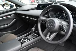2024 Mazda
3 G20 Evolve
