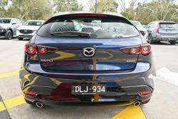 2024 Mazda
3 G20 Evolve