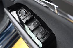 2024 Mazda
3 G20 Evolve