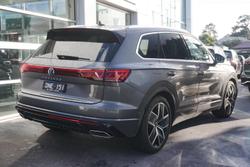 2024 Volkswagen
                Touareg 210TDI R-Line