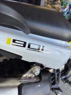 2023 Husqvarna Norden 901 Norden Black