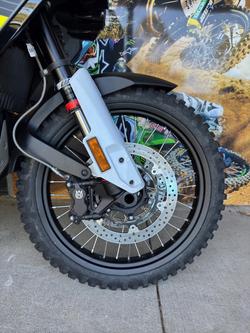 2023 Husqvarna Norden 901 Norden Black