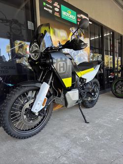 2023 Husqvarna Norden 901 Norden Black