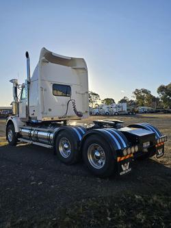 2010 Western Star 4800 Fx 4800 White