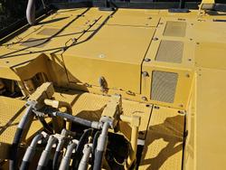 2018 Caterpillar 374Fl Yellow
