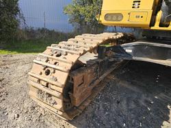 2018 Caterpillar 374Fl Yellow
