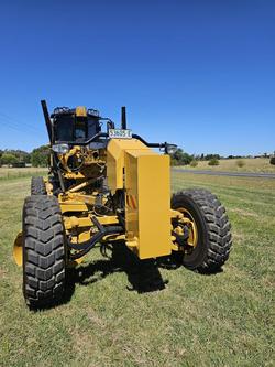 2023 Caterpillar 150 Awd Yellow