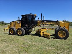 2023 Caterpillar 150 Awd Yellow