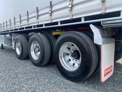 2017 Barker B-Double(34 Pallet) Straight Deck Tautliner