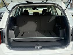 2025 Kia
                Sorento HEV S