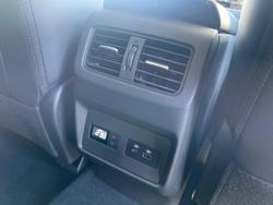 2025 Nissan
X-TRAIL Ti