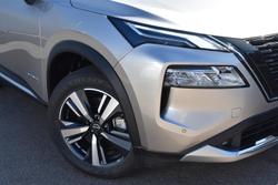 2024 Nissan X-TRAIL Ti e-POWER T33 MY25 Four Wheel Drive Champagne Silver/Black Roof