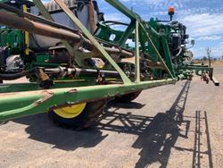 2015 John Deere R4045 Green