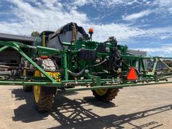 2015 John Deere R4045 Green