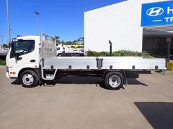 2023 HINO DUTRO 616 WHITE