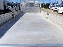 2023 HINO DUTRO 616 WHITE
