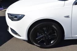 2019 Holden
                Commodore LT