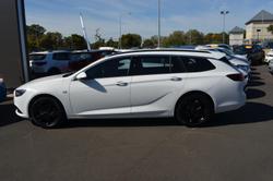 2019 Holden
                Commodore LT