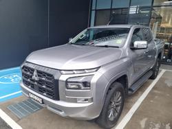 2024 Mitsubishi
Triton GLS
