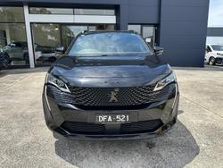 2023 Peugeot
5008 GT Sport