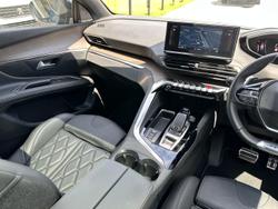 2023 Peugeot
5008 GT Sport