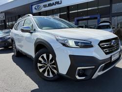 2025 Subaru
Outback AWD Touring XT