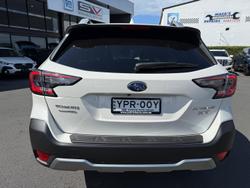 2025 Subaru
Outback AWD Touring XT