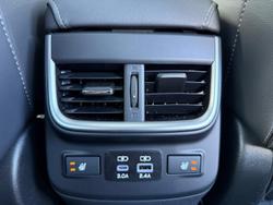 2025 Subaru
Outback AWD Touring XT