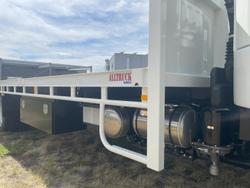 2025 Fuso Fighter 1124 WHITE